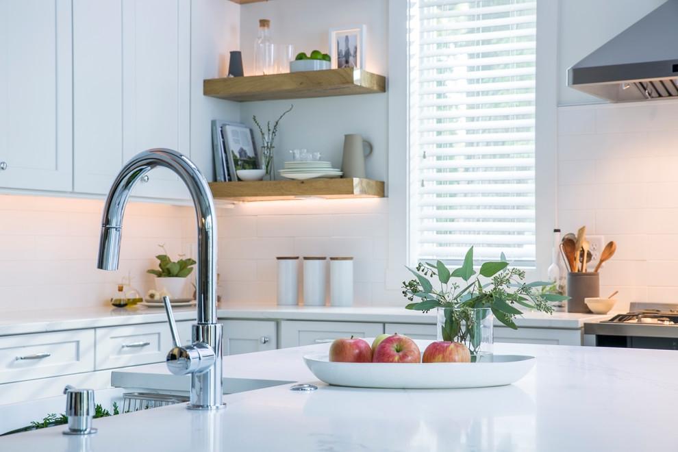 Contemporary kitchen