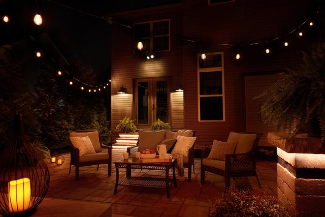 Gamle tider aritmetik Lår Outdoor LED Lighting Ideas for Any Style Backyard