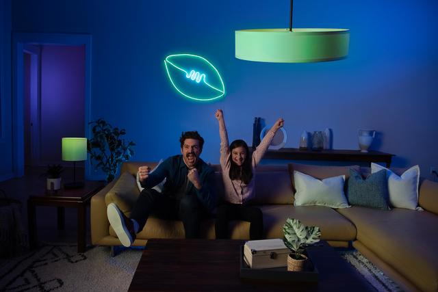 Dynamic Effects Neon Shape Light Football