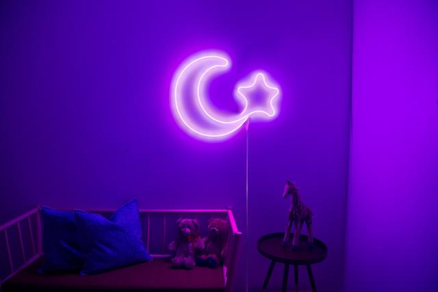 Dynamic Effects Neon Shape Light Moon and Star