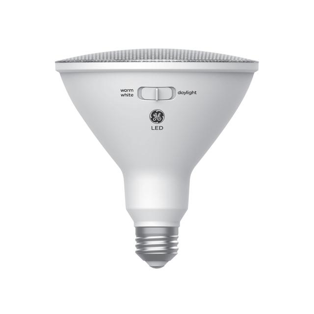 GE Ultra Bright LED 120 Watt Replacement, Daylight, PAR38 Outdoor Floodlight Bulb (1 Pack)