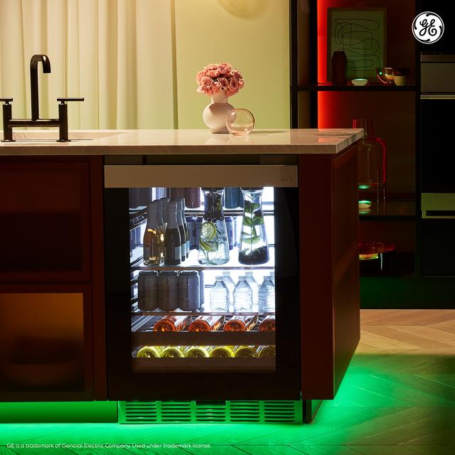 GE Color-Changing RGBW 10W LED 10ft Plug-In Tape Light Kit