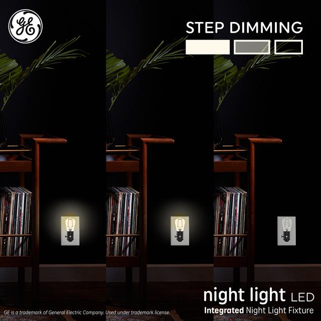 GE Night Light Vintage LED Warm Candlelight Decorative S14 Plug-in Fixture (1-Pack)