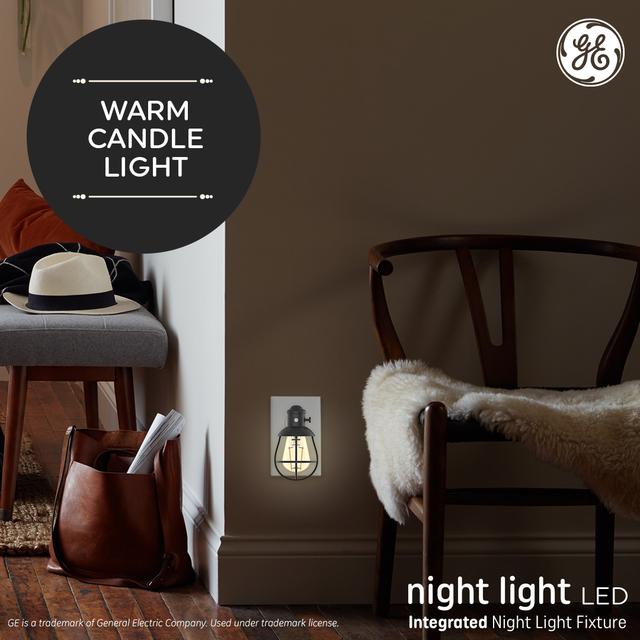 GE Night Light Vintage LED Warm Candlelight Decorative Farmhouse Plug-in Fixture (1-Pack)