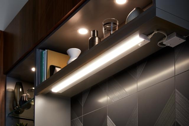 Lampe d'armoire LED - Éclairage encastré ultra-fin - 11-15W Aluminium